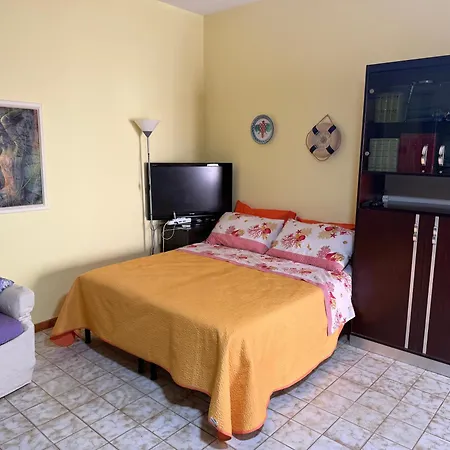 Holiday home Emily Giardini Naxos